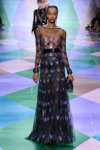 Look 74
